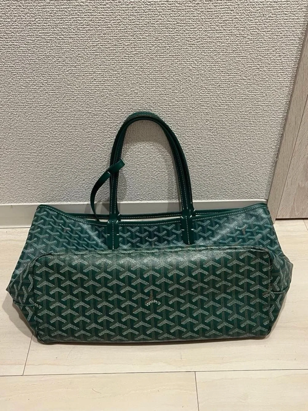 Goyards Goyardine Canvas St. Louis PM Tote